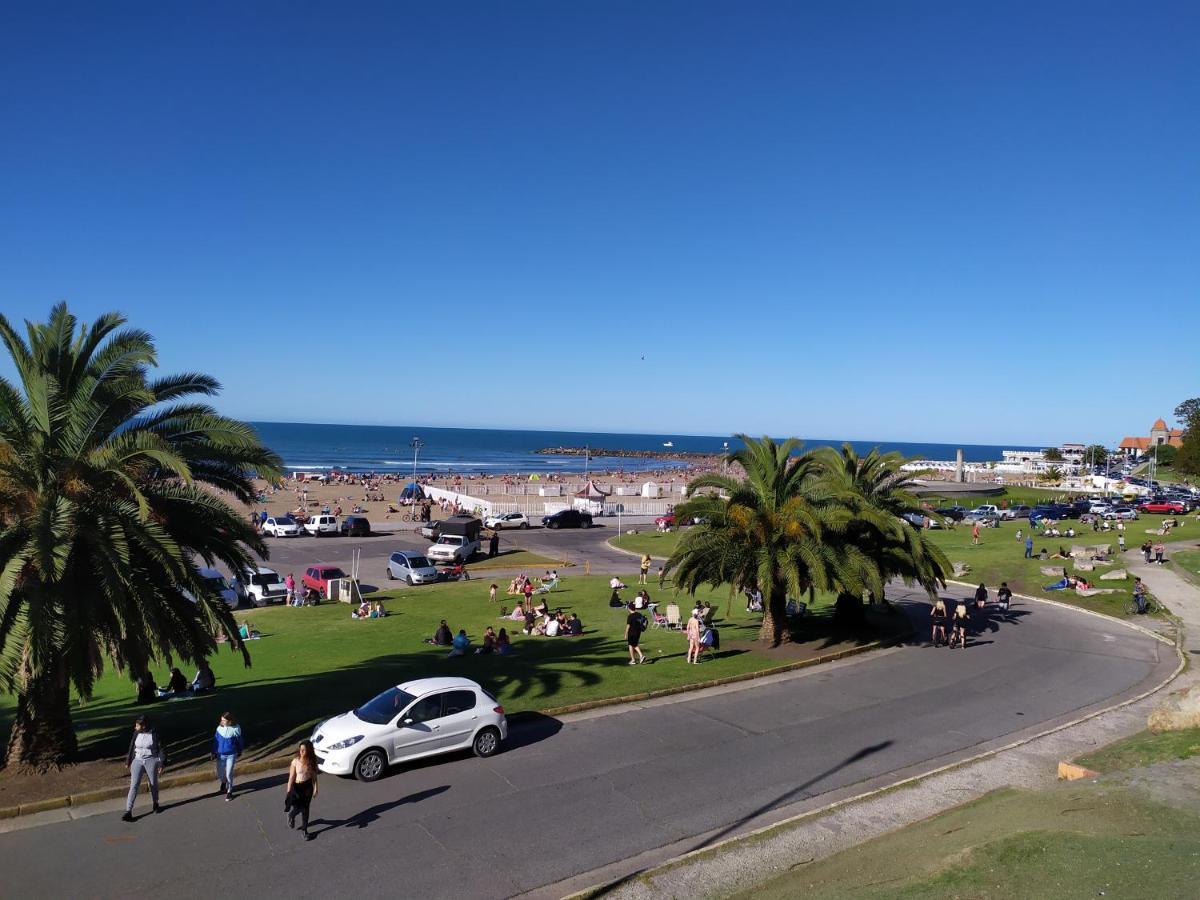 Departamento Vista Al Mar Playa Las Toscas Мар дел Плата Екстериор снимка